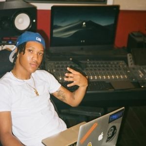 Meet your Posher, So